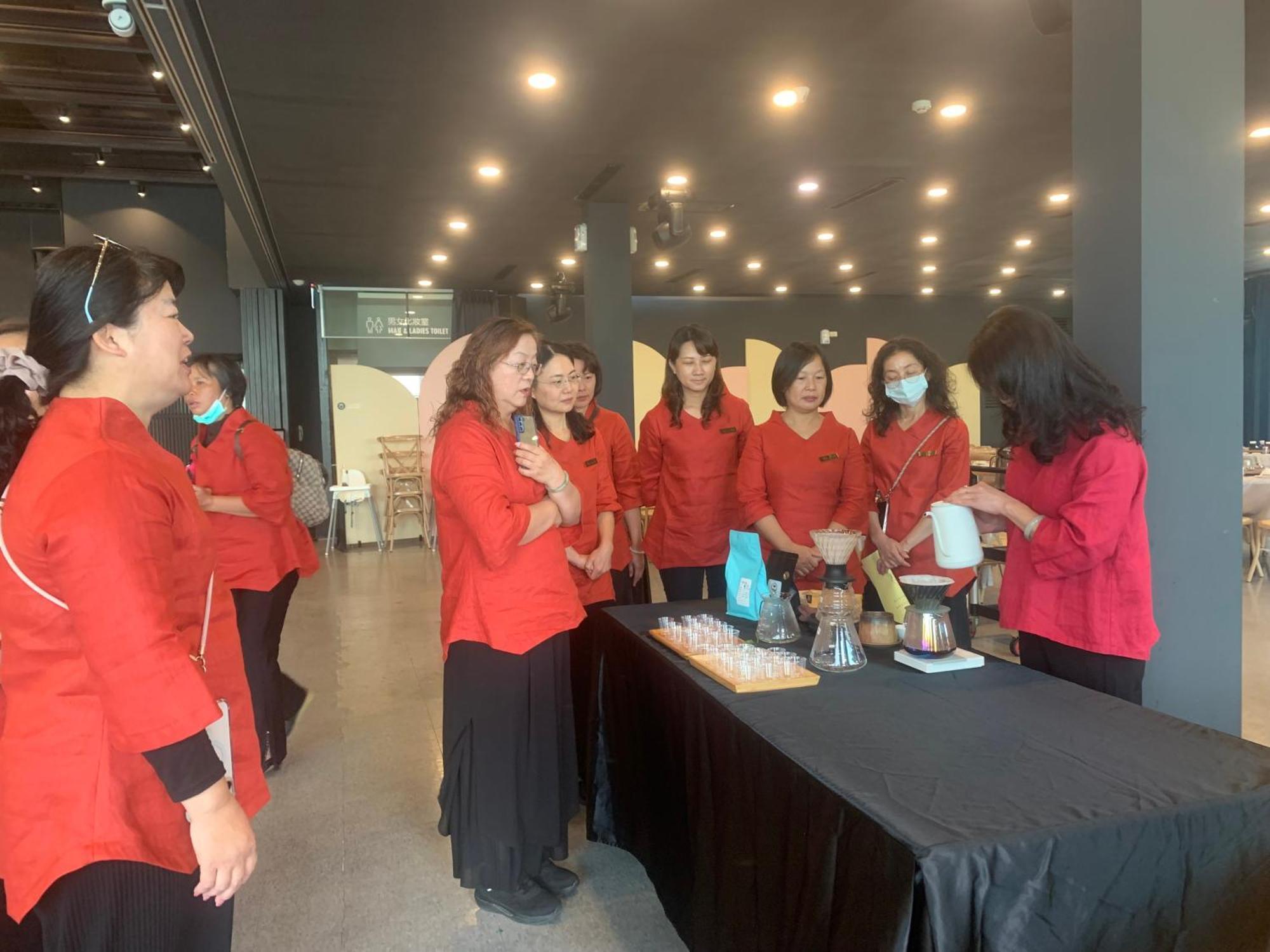 Qun Feng Hotel 펀치후 외부 사진